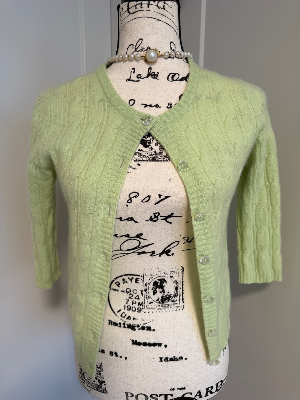Y2K lime green cardigan